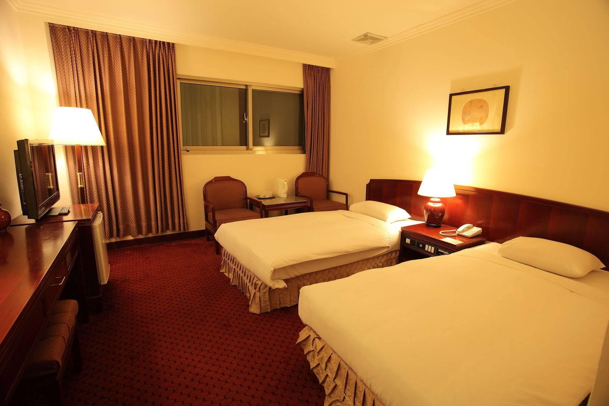 Nan Tou Hotel Nantou Eksteriør billede